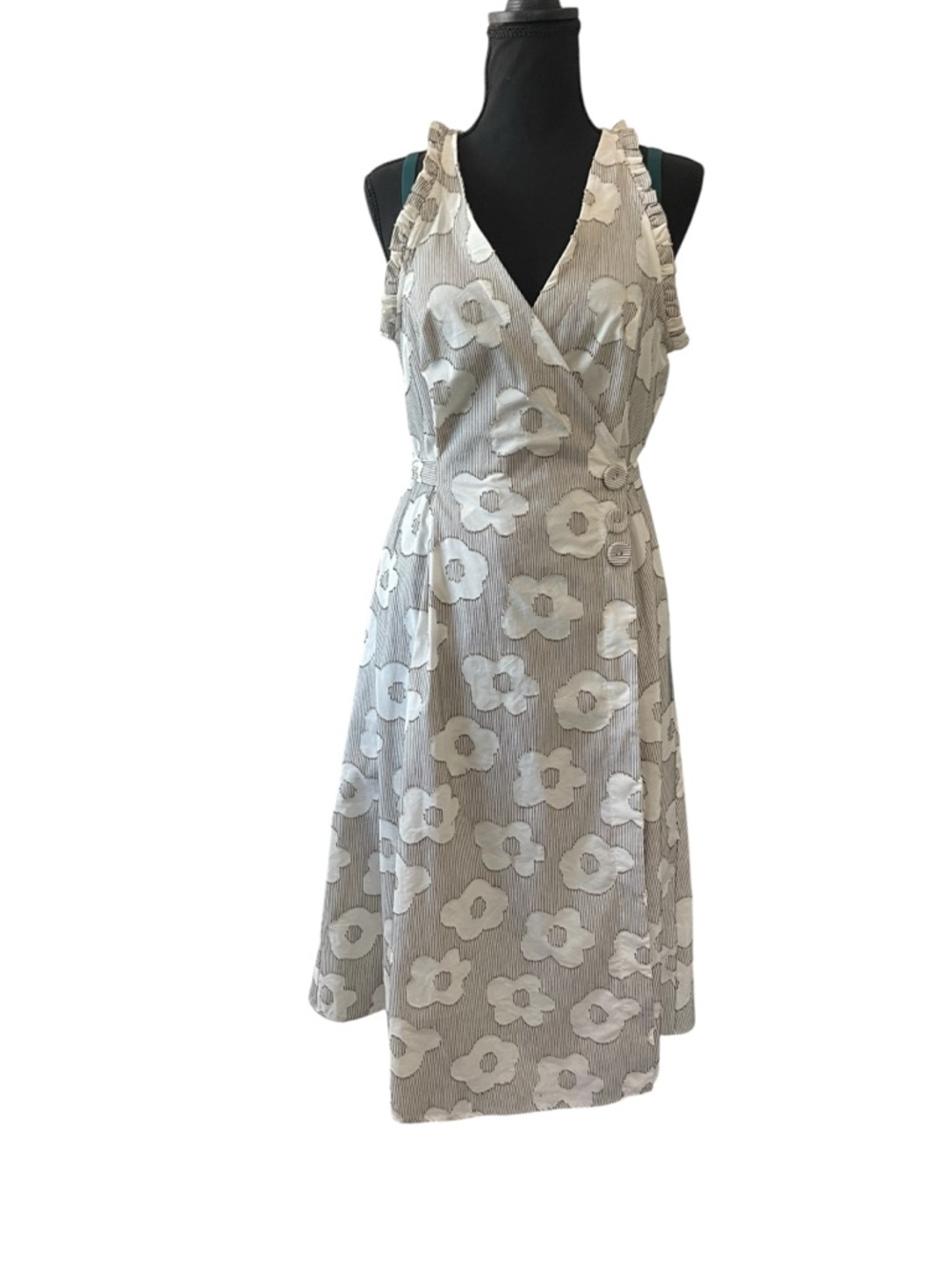 Eva Franco Floral Wrap Dress Size 8 Beige Appliqué Midi Anthropologie Style